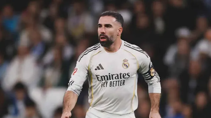 كارفاخال ولعنة شارة القيادة في ريال مدريد.. نهاية مرحلة تتكرر