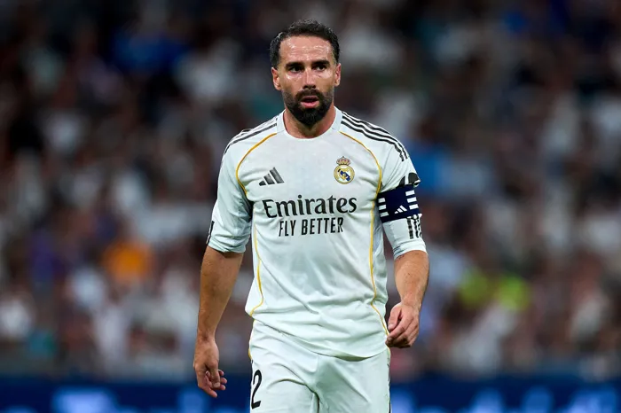 ريال مدريد يعلن إصابة كارفاخال دون تحديد مدة غيابه