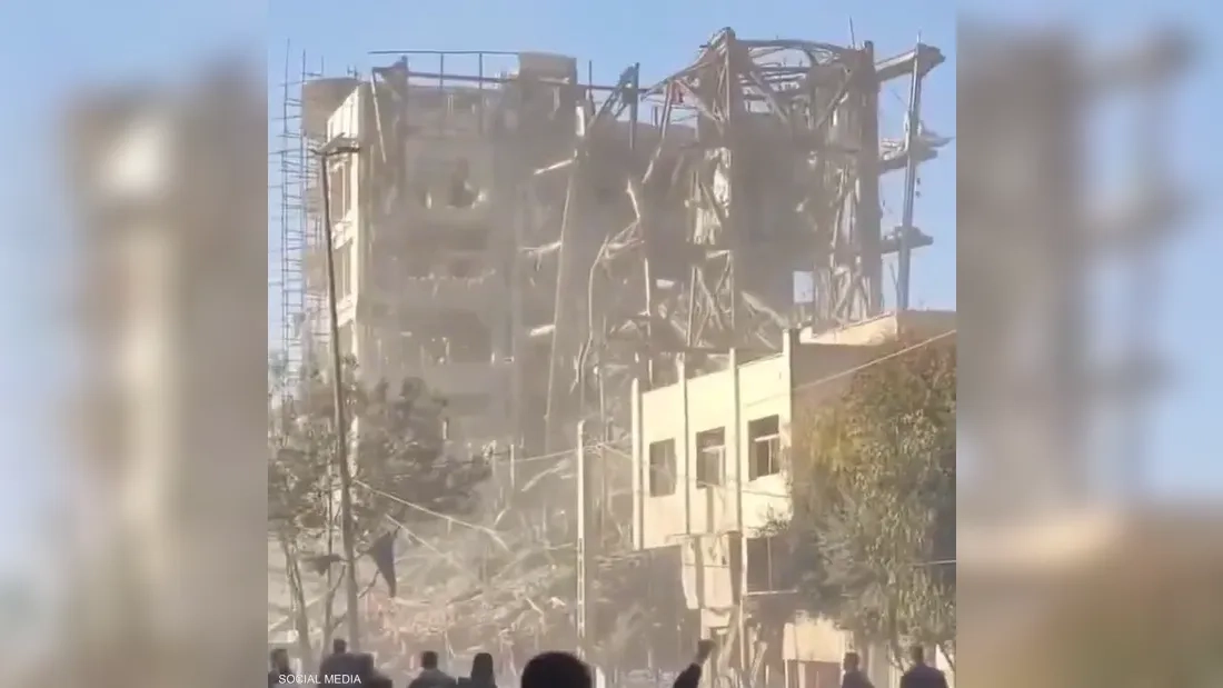 استهداف اجتماع "خبراء القيادة".. مزاعم إسرائيلية ونفي إيراني