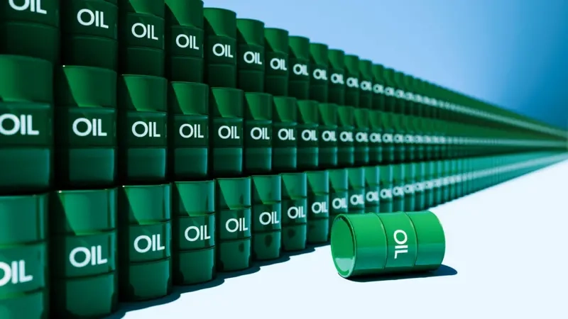 "سلاح البراميل".. مهمة دولية عاجلة لكبح "انفجار النفط"