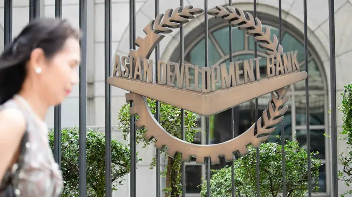 بنك التنمية الآسيوي يطلق برنامج تمويل لسلاسل توريد المعادن الحرجة