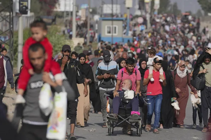 جيش الاحتلال ينفذ عمليات اعتقال بحق الفلسطينيين النازحين في غزة | القاهرة  الاخبارية