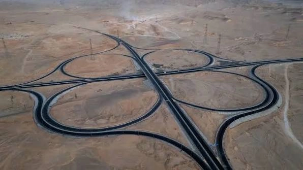 الممر اللوجستي الدولي التنموي الثامن (بنريس – إنجامينا – دوالا)