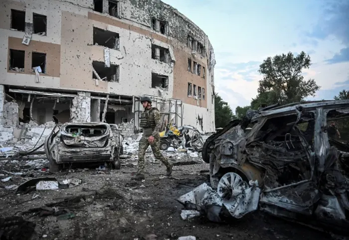 إصابة 11 شخصا جراء 868 غارة روسية على زابوروجيا الأوكرانية