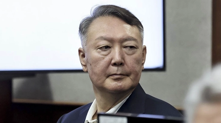 كوريا الجنوبية.. السجن المؤبد للرئيس السابق لمحاولته فرض الأحكام العرفية | القاهرة الاخبارية 