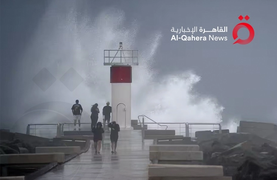 330 ألف منزل بلا كهرباء.. الإعصار ألفريد يضرب أستراليا